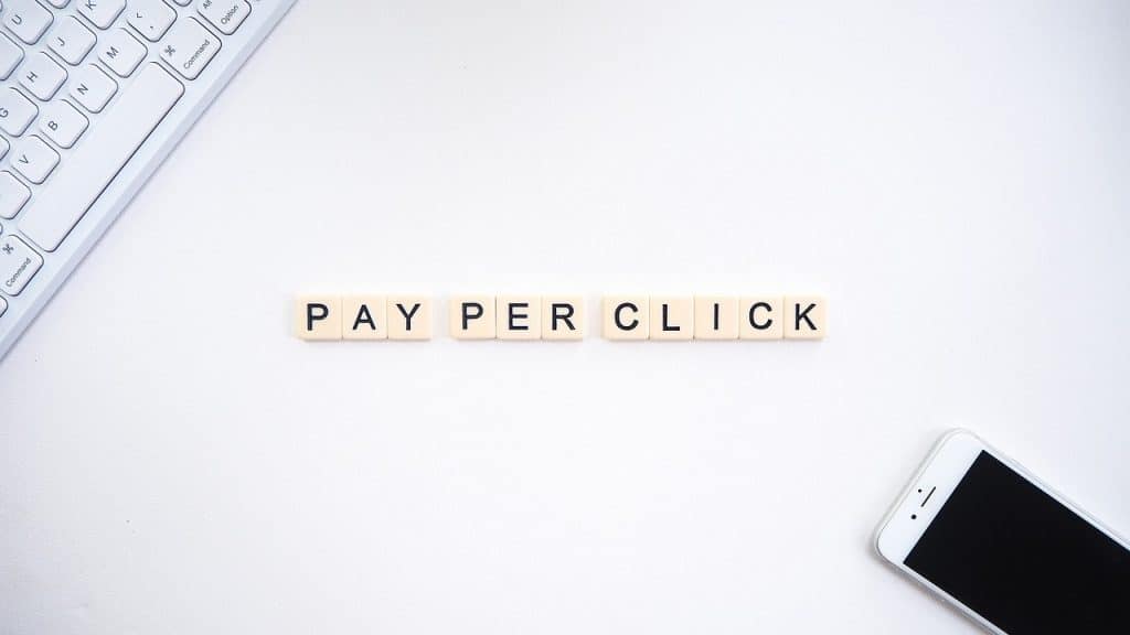 Facebook ADS vs Google Adwords